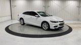 Used 2018 Chevrolet Malibu LT image 2
