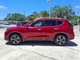 Used 2017 Nissan Rogue SL image 4