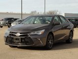 Used 2015 Toyota Camry XLE image 3