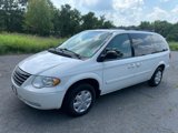 Used 2006 Chrysler Town & Country LX w/ Popular Equipment Group II image 4