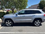 Used 2017 Jeep Grand Cherokee Limited w/ Luxury Group II image 3