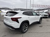 New 2025 Chevrolet Trax LT w/ LT Convenience Package image 4