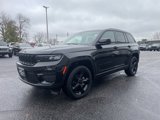New 2025 Jeep Grand Cherokee Altitude image 5