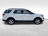 Used 2017 Ford Explorer XLT image 6