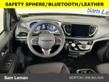 New 2025 Chrysler Pacifica Select image 3