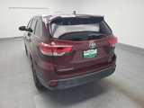 Used 2017 Toyota Highlander XLE image 6