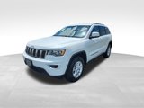 Certified 2019 Jeep Grand Cherokee Laredo w/ Security & Convenience Group image 4