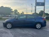 Used 2017 Hyundai Elantra SE image 2