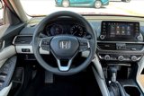 Used 2018 Honda Accord EX image 5