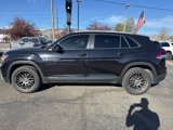 Used 2020 Volkswagen Atlas Cross Sport SE w/ Towing Package image 2