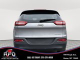 Used 2017 Jeep Cherokee Sport image 4