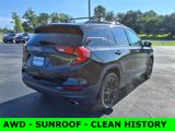 Used 2020 GMC Terrain SLT w/ Preferred Package image 3