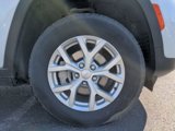 Used 2023 Jeep Grand Cherokee Limited image 2