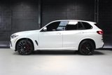 Used 2023 BMW X5 xDrive40i w/ M Sport Package image 3