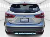 Used 2020 Nissan Rogue Sport S image 3