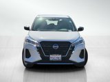Used 2022 Nissan Kicks S image 2
