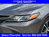 Used 2018 Toyota Camry SE image 2