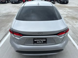 Used 2021 Toyota Corolla LE image 3