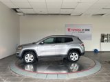 Used 2018 Jeep Compass Latitude w/ Popular Equipment Group image 4