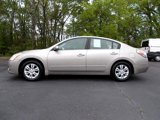 Used 2011 Nissan Altima 2.5 S w/ Special Edition Pkg image 2