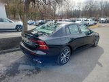 Used 2022 Volvo S60 B5 Momentum image 3
