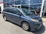 Used 2014 Toyota Sienna XLE image 2