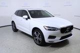 Used 2019 Volvo XC60 T5 Momentum w/ Premium Package image 3