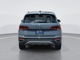 Certified 2024 Volkswagen Taos SE w/ Panoramic Sunroof Package image 4