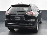 Used 2016 Nissan Rogue SV image 4