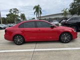 Used 2016 Volkswagen Jetta Sport image 2