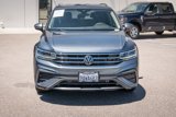 Used 2022 Volkswagen Tiguan SE image 2