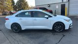 Used 2023 Toyota Corolla SE image 3