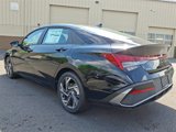 New 2025 Hyundai Elantra SEL image 3