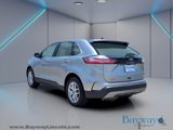 Used 2023 Ford Edge SEL image 2