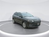 Used 2019 Jeep Cherokee Latitude Plus image 2
