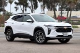 New 2025 Chevrolet Trax LT w/ LT Convenience Package image 2