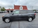 Used 2017 Kia Sedona LX image 3