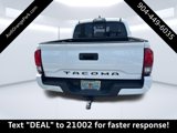 Used 2019 Toyota Tacoma SR image 5