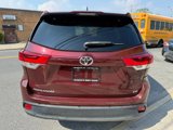 Used 2017 Toyota Highlander Plus image 5