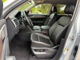 Used 2019 Volkswagen Atlas SE w/ Towing Package image 3