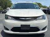 Used 2019 Chrysler Pacifica Touring-L Plus w/ Tire & Wheel Group image 2