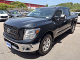 Used 2019 Nissan Titan SV w/ SV Convenience Package image 5