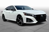 Used 2023 Nissan Altima 2.5 SR w/ SR Premium Package image 2