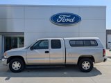 Used 2004 GMC Sierra 1500 SLE w/ Light Duty Power Package image 2