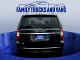 Used 2011 Chrysler Town & Country Touring-L image 4