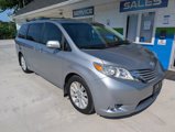 Used 2013 Toyota Sienna Limited w/ Premium Pkg image 2