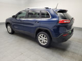 Used 2018 Jeep Cherokee Latitude image 3