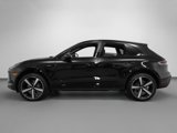 Certified 2024 Porsche Macan image 2