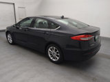 Used 2020 Ford Fusion SE image 3