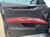 Used 2022 Maserati Ghibli Modena image 6